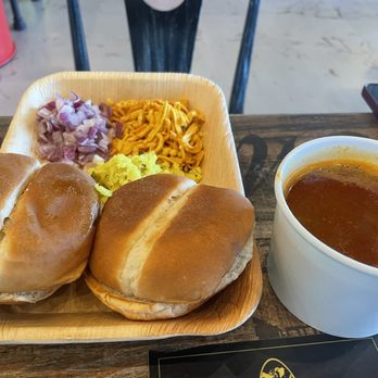 EggMania - Gaithersburg - Misal Pav - Indian Near Me - Gaithersburg, Maryland EggMania - Gaithersburg - Misal Pav - Indian Near Me - Gaithersburg, Maryland
