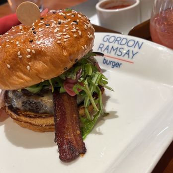 Gordon Ramsay Burger Las Vegas - Burgers Near Me - Las Vegas, Nevada