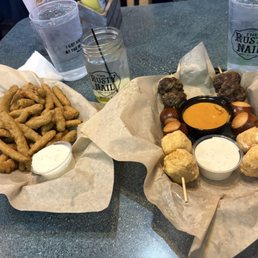 Fried green beans 7.5/10 Skewers 7/10 Fried green beans 7.5/10 Skewers 7/10