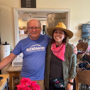 Pecan Creek Winery - With the owner, Bob, at our favorite winery! - Wineries Near Me - Muskogee, Oklahoma Pecan Creek Winery - With the owner, Bob, at our favorite winery! - Wineries Near Me - Muskogee, Oklahoma