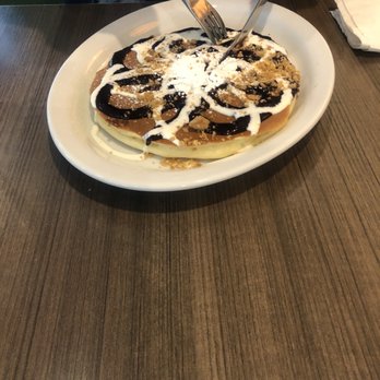 Snooze, an A.M. Eatery - Danish blueberry pancake - Breakfast & Brunch Near Me - Austin, Texas