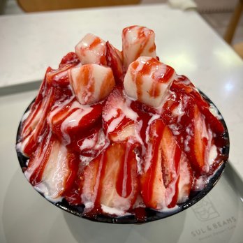 Somisomi - Strawberry Bingsoo - Desserts Near Me - Frisco, Texas Somisomi - Strawberry Bingsoo - Desserts Near Me - Frisco, Texas
