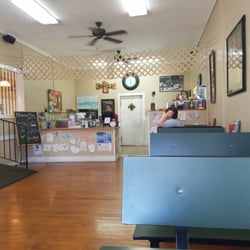Mamma Mia - Front counter to order to go. Sit any place for eating in.