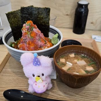 Totoya - Japanese Near Me - Honolulu, Hawaii