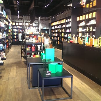 T2 - Coffee & Tea Near Me - London, XGL