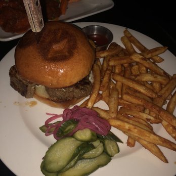 Morrison - Morrison Filet Burger - Gastropubs Near Me - Los Angeles, California