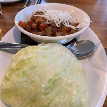 Little Ollie's - Tofu Lettuce cups...excellent - Chinese Near Me - Denver, Colorado Little Ollie's - Tofu Lettuce cups...excellent - Chinese Near Me - Denver, Colorado