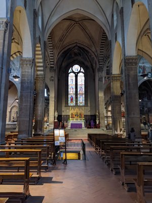 Basilica di Santa Trinita by null