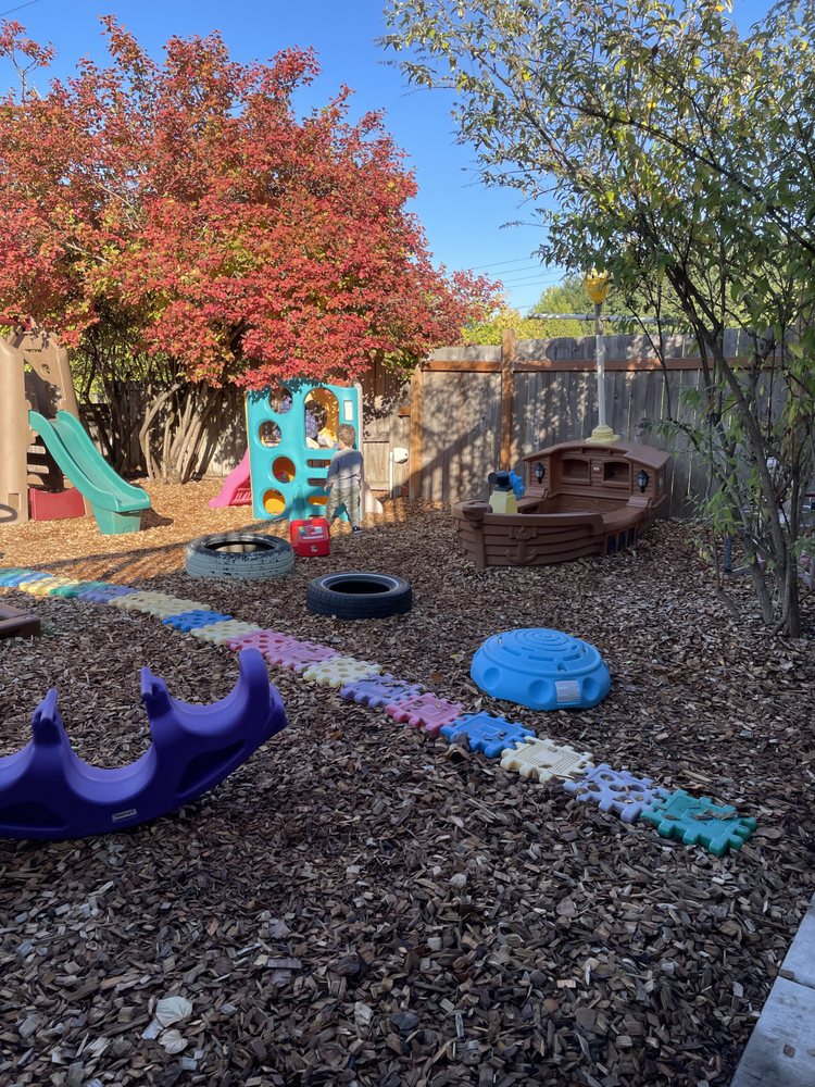 Lisa's Wiggle Worms Preschool Childcare - childcare center in Beaverton, OR