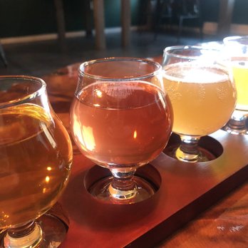 Cider & Cedar - Cider flight - Cideries Near Me - Tacoma, Washington Cider & Cedar - Cider flight - Cideries Near Me - Tacoma, Washington