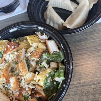 Noodles & Company - Roasted Garlic Cream Tortelloni with Parmesan crusted chicken.  And Potstickers - Salad Near Me - Myrtle Beach, South Carolina