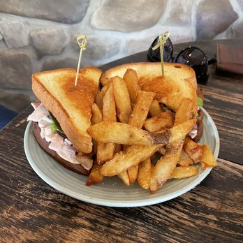The Last Queen - BLT - British Near Me - Enon, Ohio The Last Queen - BLT - British Near Me - Enon, Ohio