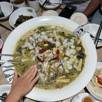 B2J Fish Soup - Chinese Near Me - Edison, New Jersey