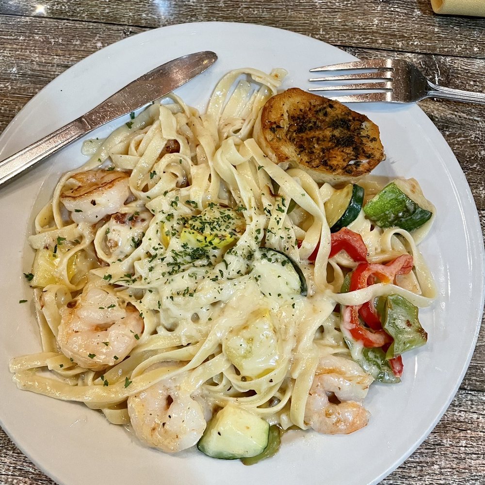 The River Restaurant & Lounge - Fettuccine Alfredo with shrimp - American Near Me - El Portal, California The River Restaurant & Lounge - Fettuccine Alfredo with shrimp - American Near Me - El Portal, California