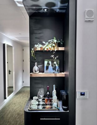 The Loren Hotel Austin by null