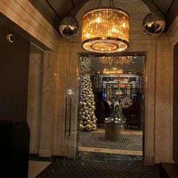Ambassador Hotel Kansas City, Autograph Collection in Kansas City gift card