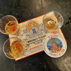 McMenamins Pot Bunker Bar - Whisky flight.