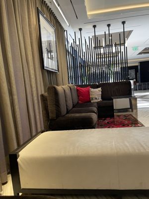 Beverly Hills Marriott by null