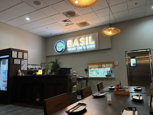 Basil Vegan Thai & Sushi by null