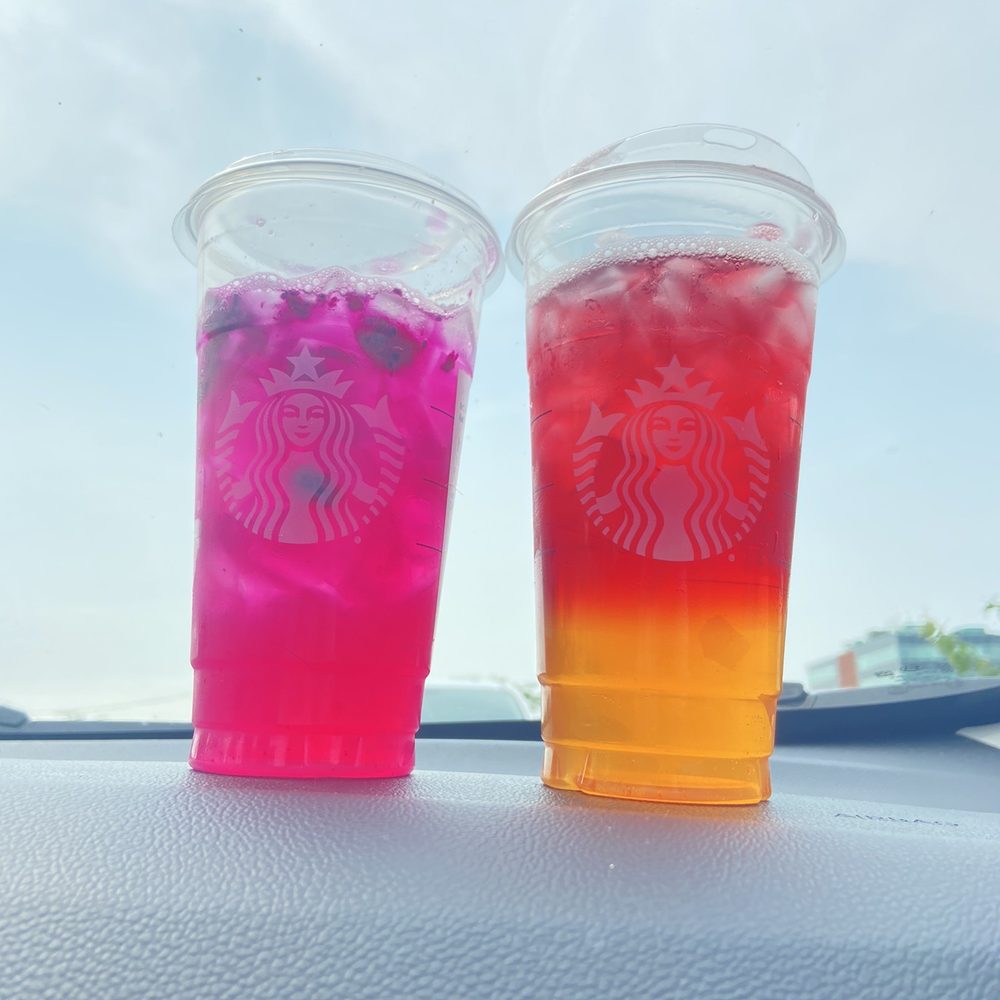 Starbucks - Mezo Mango dragon fruit with water 1 pump of raspberry Venti Peach green tea with no liquid cane sugar half water half tango tea on top - Coffee & Tea Near Me - La Salle, Quebec Starbucks - Mezo Mango dragon fruit with water 1 pump of raspberry Venti Peach green tea with no liquid cane sugar half water half tango tea on top - Coffee & Tea Near Me - La Salle, Quebec