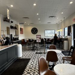 Parlor Doughnuts - Inside seating