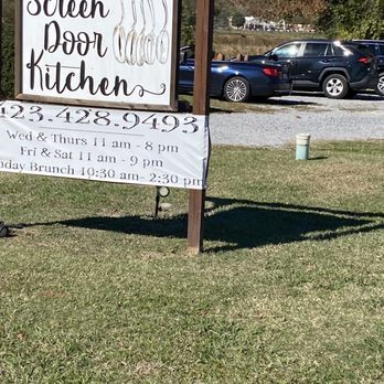 Screen Door Kitchen - Entrance - Breakfast & Brunch Near Me - Dayton, Tennessee Screen Door Kitchen - Entrance - Breakfast & Brunch Near Me - Dayton, Tennessee