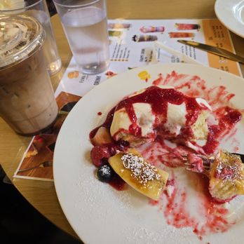 Fuwa Fuwa - Best in show Raspberry souffle pancake with Caramelized banana. The Nutella drink tasted like iced coffee at twice the price - Desserts Near Me - Vancouver, British Columbia Fuwa Fuwa - Best in show Raspberry souffle pancake with Caramelized banana. The Nutella drink tasted like iced coffee at twice the price - Desserts Near Me - Vancouver, British Columbia