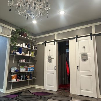 Renew Wellness Spa - Waiting area - Body Contouring Near Me - Fresno, California Renew Wellness Spa - Waiting area - Body Contouring Near Me - Fresno, California
