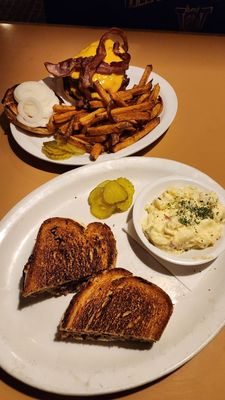 Shay's Restaurant by null