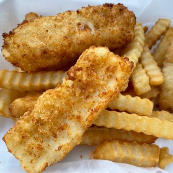 Pelican Bay Fish And Chips - Halibut Fish and chips. Thick cut halibut filets were really good and crinkle cut fries are always a hit - Fish & Chips Near Me - Longview, Washington Pelican Bay Fish And Chips - Halibut Fish and chips. Thick cut halibut filets were really good and crinkle cut fries are always a hit - Fish & Chips Near Me - Longview, Washington