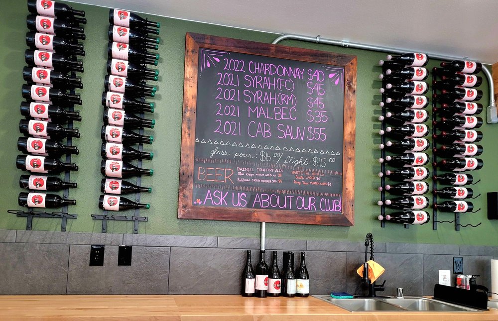 CLYZM Wines Logo
