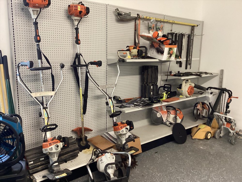 WAUNAKEE RENTAL Updated October 2024 42 Photos 6105 Darlin Dr