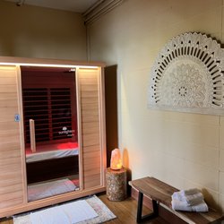 Flow Yoga & Wellness - Sauna time!
