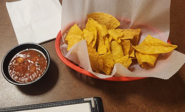 Tres Hermanos by null