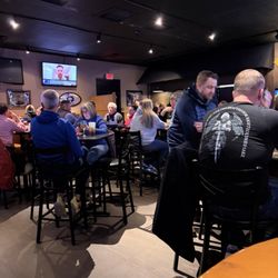 Water's Edge Sports Grill