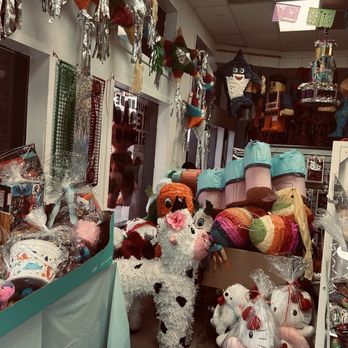 Piñatas y Dulceria - Party Supplies Near Me - Manor, Texas Piñatas y Dulceria - Party Supplies Near Me - Manor, Texas