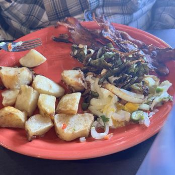 Fello’s Mexican Restaurant - Yuuuummmm... - Mexican Near Me - Manteca, California