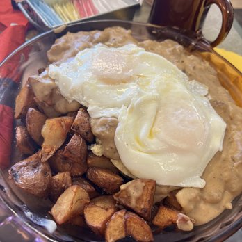 Hazel's Diner And Bakery - Biscuits and gravy - Breakfast & Brunch Near Me - Hebron, Illinois Hazel's Diner And Bakery - Biscuits and gravy - Breakfast & Brunch Near Me - Hebron, Illinois