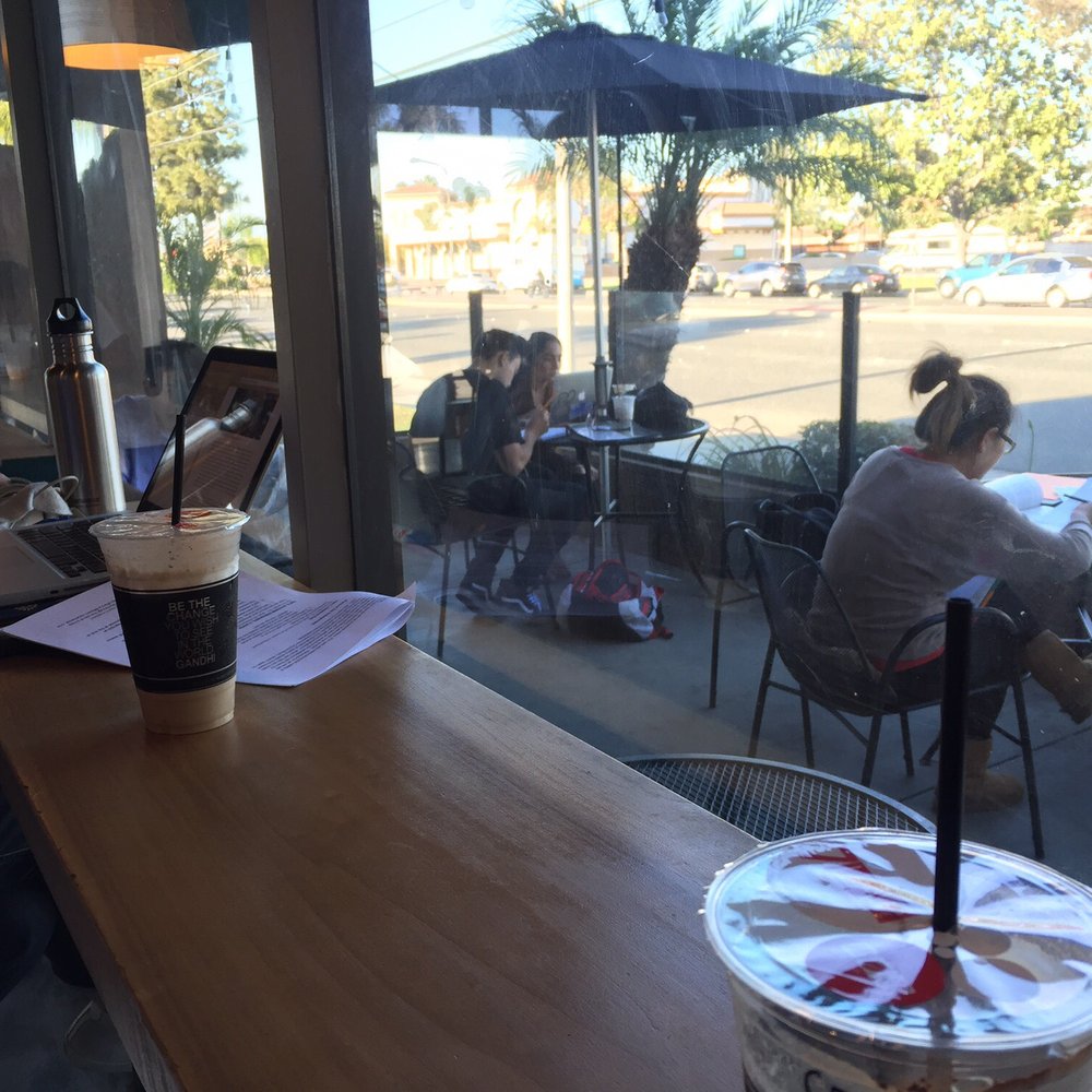 7 Leaves Cafe - A look at the outdoor seating - Coffee & Tea Near Me - Cypress, California