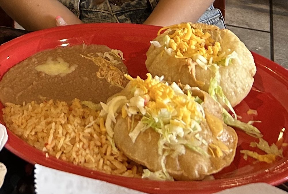 EL CELAYA Updated September 2024 26 Photos & 16 Reviews 304 W 1st