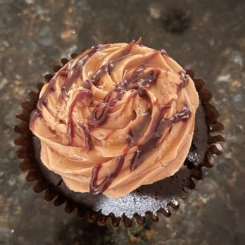 Icing On The Cake - Ooey Gooey Caramel (2.1.24) - Cupcakes Near Me - Columbia, Maryland Icing On The Cake - Ooey Gooey Caramel (2.1.24) - Cupcakes Near Me - Columbia, Maryland
