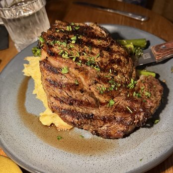 Station 16 - Steak with potatoes - Cocktail Bars Near Me - Elk Grove, California Station 16 - Steak with potatoes - Cocktail Bars Near Me - Elk Grove, California
