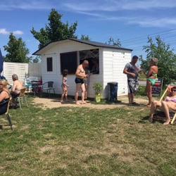 Berzdorfer See - Imbiss in der Nähe vom Spielplatz