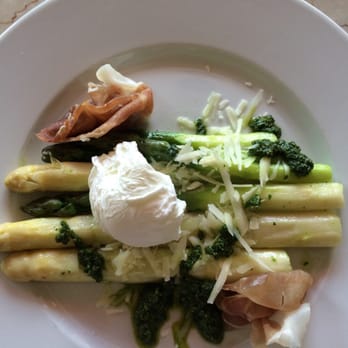 Kavárna Slavia - Asparagus and Parma ham from the seasonal menu - Cafes Near Me - Praha 1, Puerto Rico