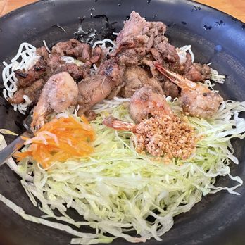 The Noodle Vietnamese Cuisine - Vietnamese Near Me - Chicago, Illinois