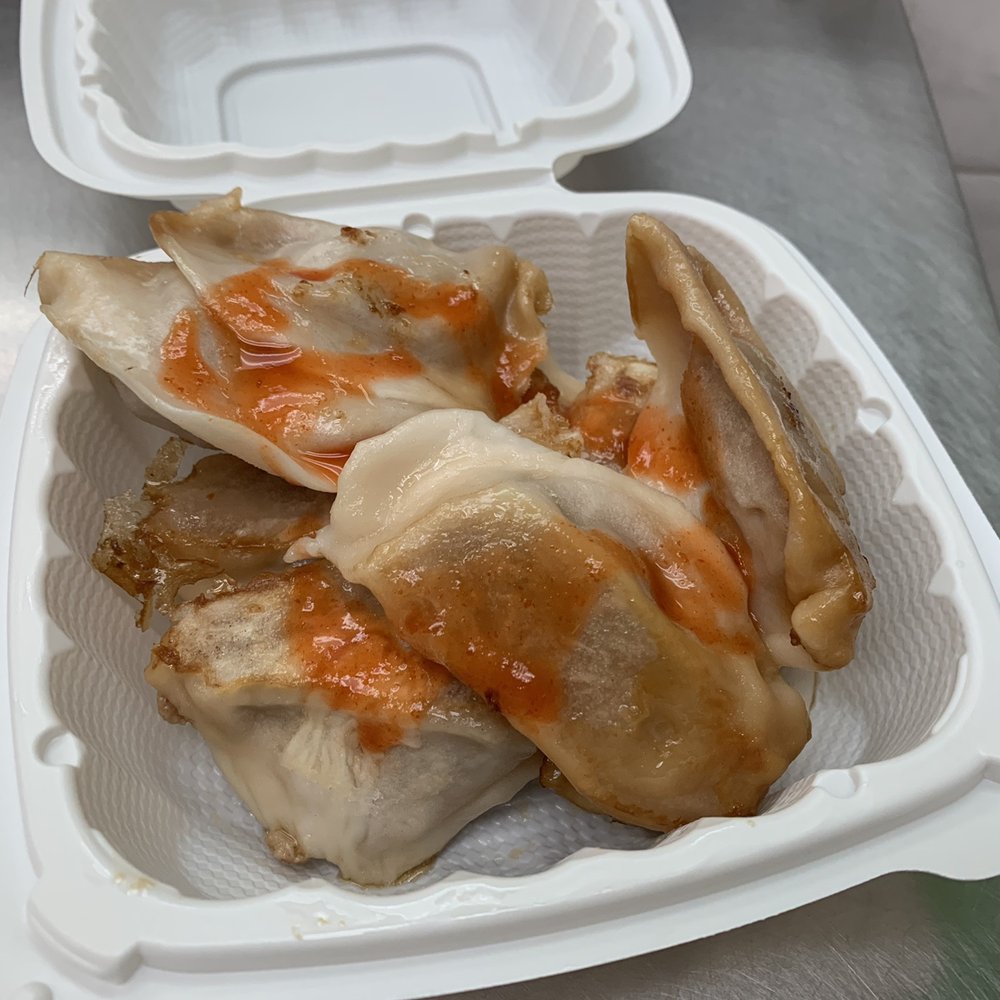 Fried Dumpling - Fried Dumplings! With a little bit of hot sauce and vinegar sauce - Chinese Near Me - New York, New York Fried Dumpling - Fried Dumplings! With a little bit of hot sauce and vinegar sauce - Chinese Near Me - New York, New York