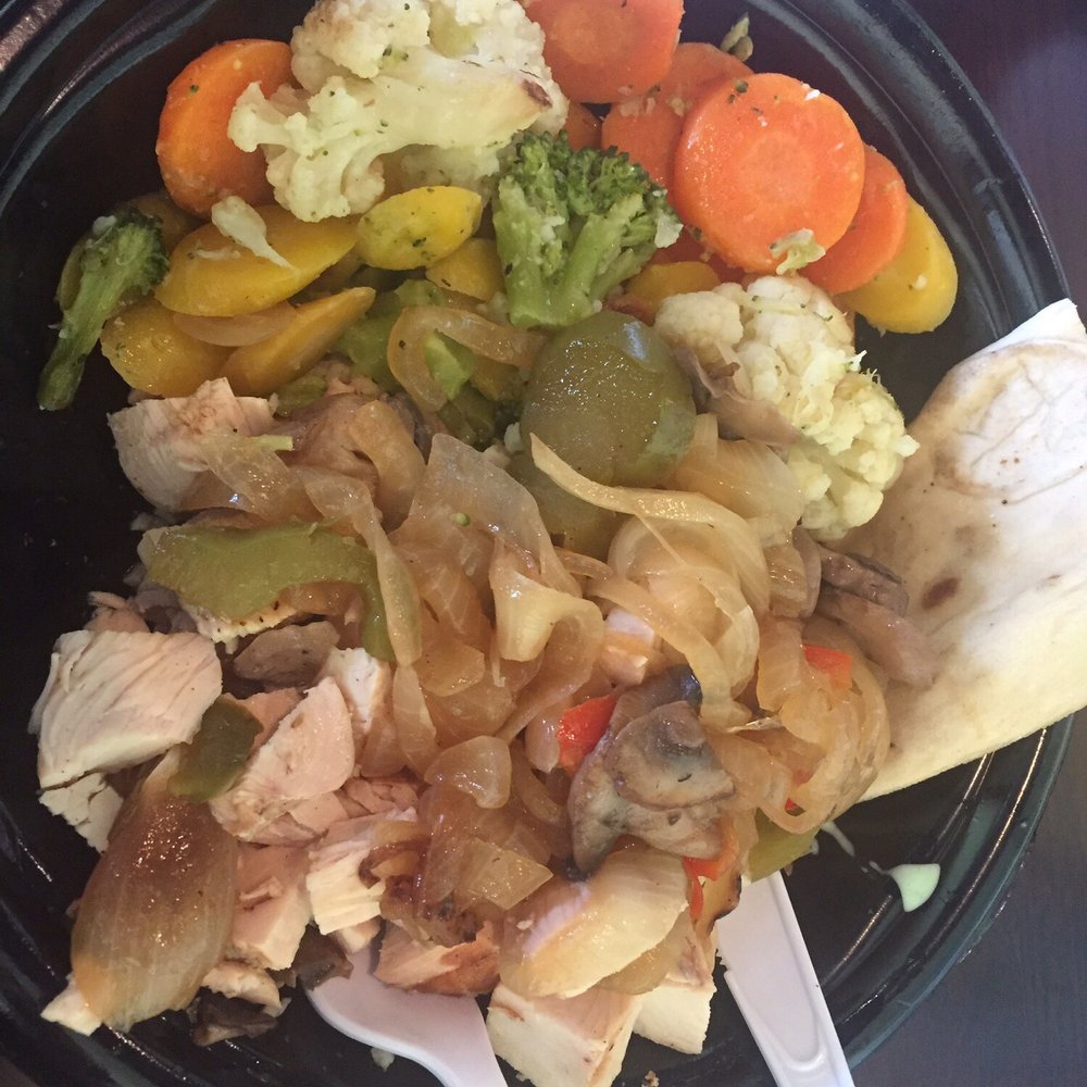 Tropical Grille-Rolling Hills Circle - Chicken veggie bowl with onions and peppers - Cuban Near Me - Easley, South Carolina Tropical Grille-Rolling Hills Circle - Chicken veggie bowl with onions and peppers - Cuban Near Me - Easley, South Carolina