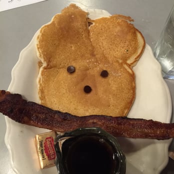 Maltby Cafe - Our baby's single pancake with bacon - American Near Me - Snohomish, Washington Maltby Cafe - Our baby's single pancake with bacon - American Near Me - Snohomish, Washington