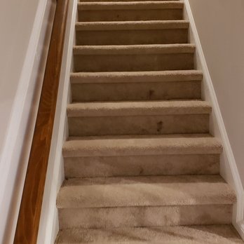 Logistic Pro - Mud on stairs - Movers Near Me - Denver, Colorado