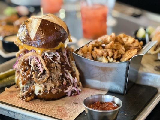 Guy Fieri's Vegas Kitchen & Bar by null